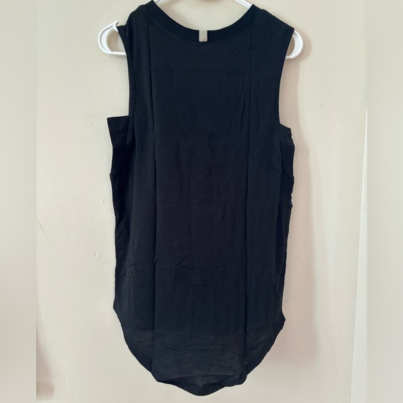 Lunya Pima Cotton Black Muscle Tee sz XS New in original packaging! - Picture 4 of 5